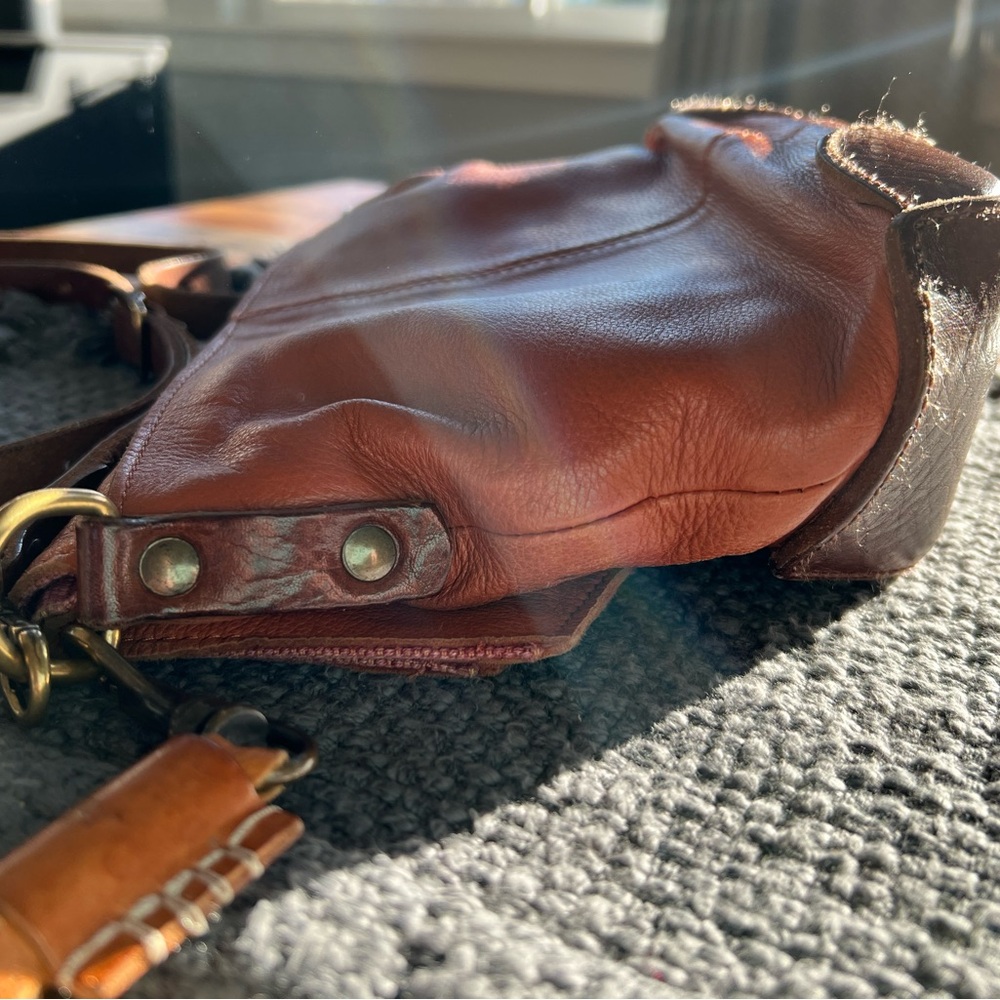 Will Leather Goods adorable crossbody with tassel! - Picture 9 of 11